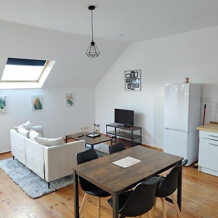 Cosy Appartement 2 Chambres Pont-de-lʼArche Exterior foto